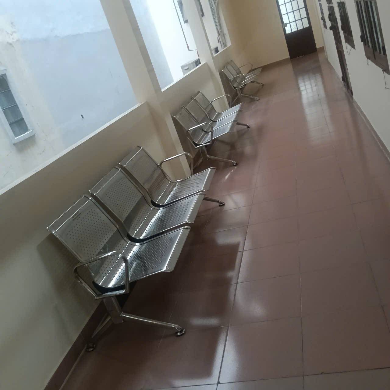 Ghế phòng chờ inox Hòa Phát GPC04I-3